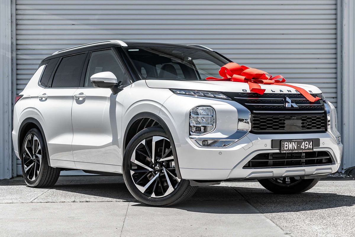 2022 Mitsubishi Outlander Exceed Tourer ZM