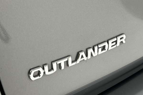 2019 Mitsubishi Outlander ES ZL thumb-21