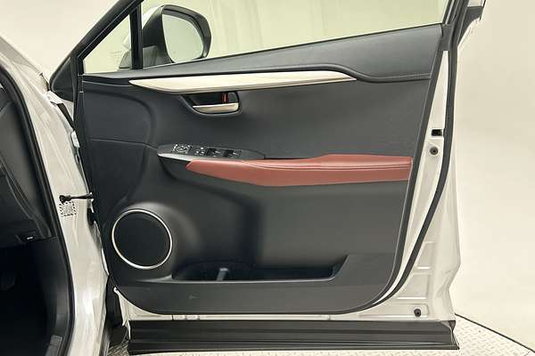 2016 Lexus NX NX200t Luxury AGZ10R thumb-18