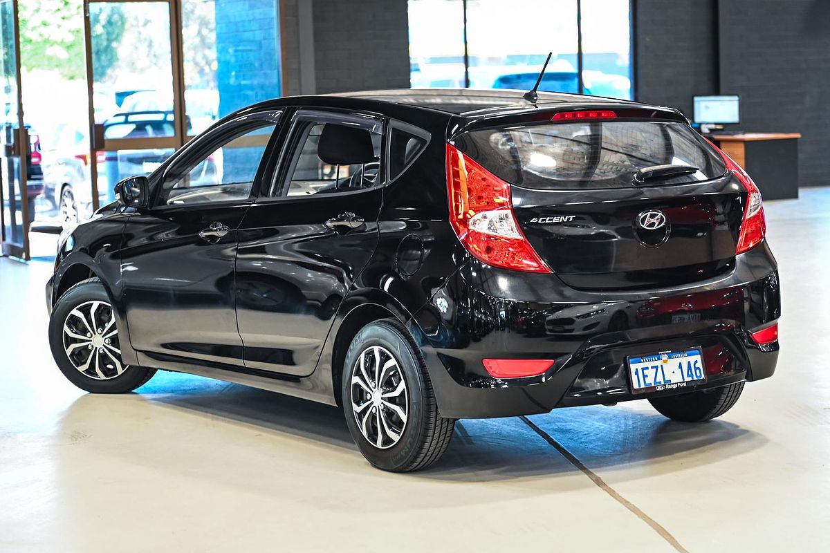 2015 Hyundai Accent Active RB3