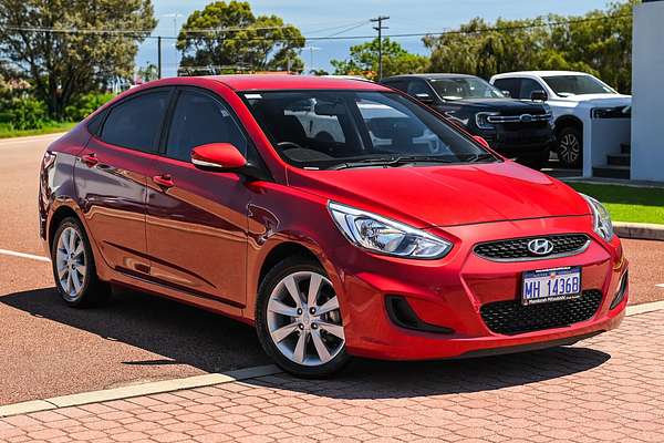 2019 Hyundai Accent Sport RB6