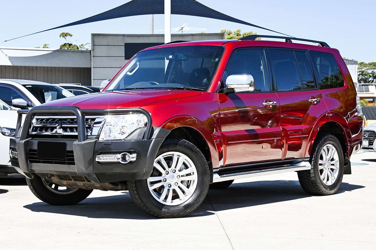 2015 Mitsubishi Pajero GLX NX