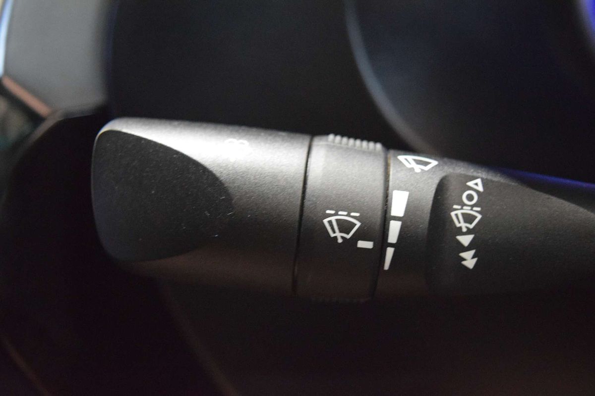 2017 Toyota Hilux SR5 GUN126R 4X4