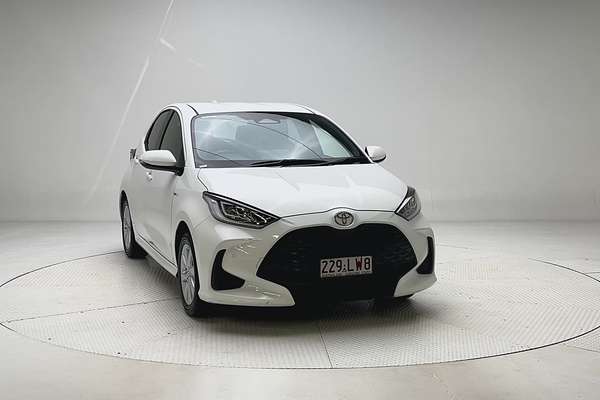 2024 Toyota Yaris SX MXPA10R thumb-4