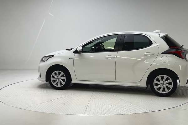 2024 Toyota Yaris SX MXPA10R thumb-7