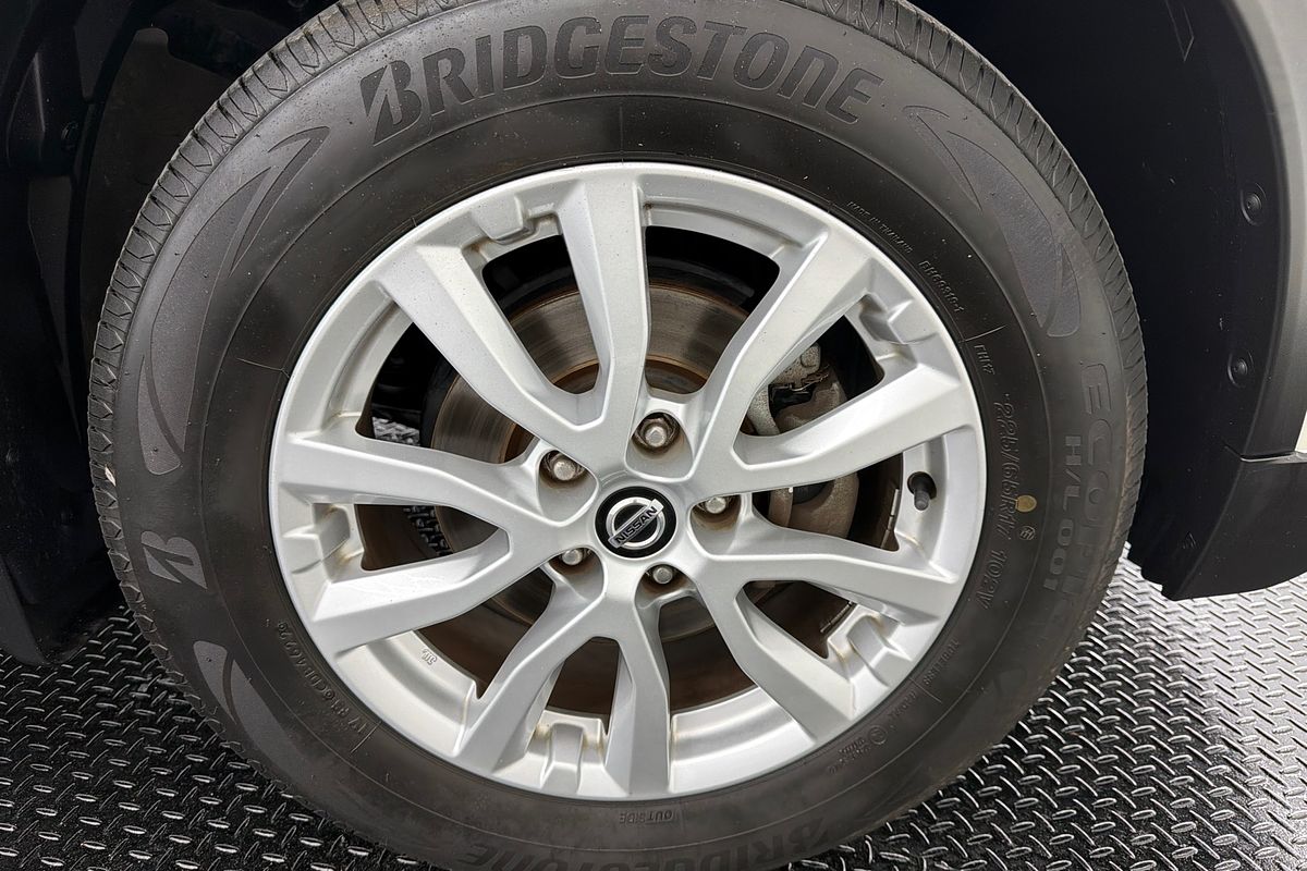 2017 Nissan X-TRAIL ST T32