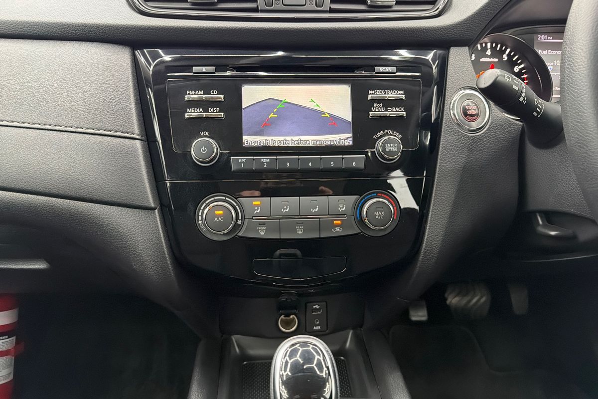 2017 Nissan X-TRAIL ST T32