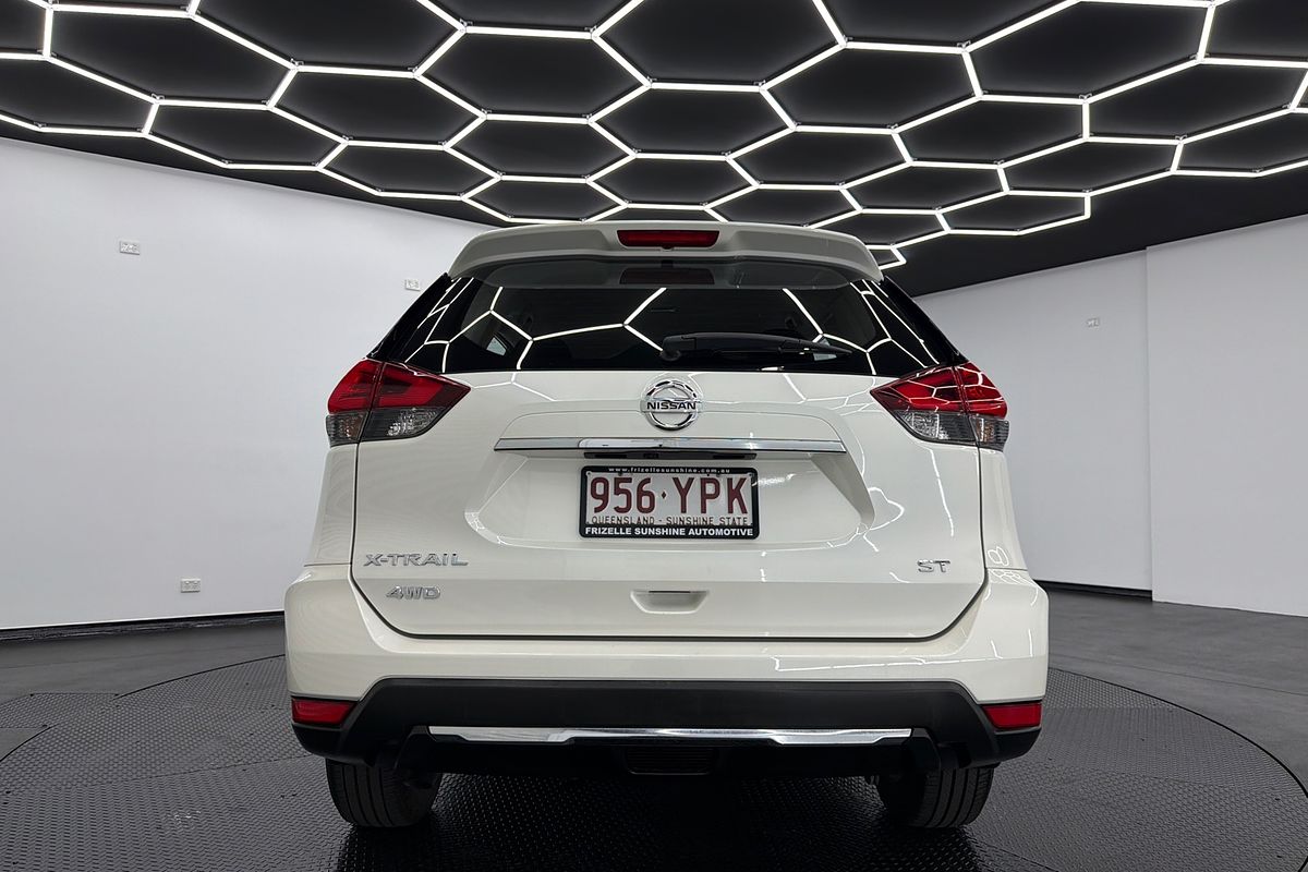 2017 Nissan X-TRAIL ST T32