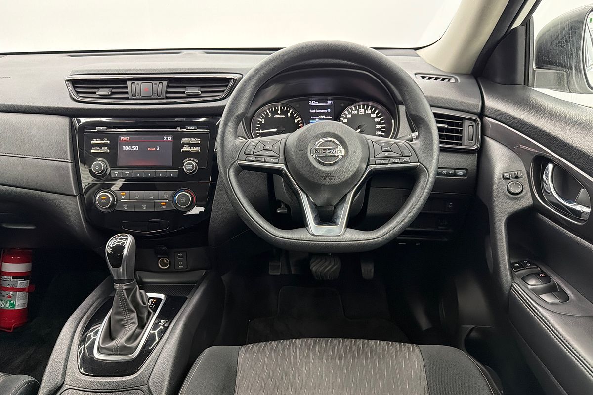2017 Nissan X-TRAIL ST T32