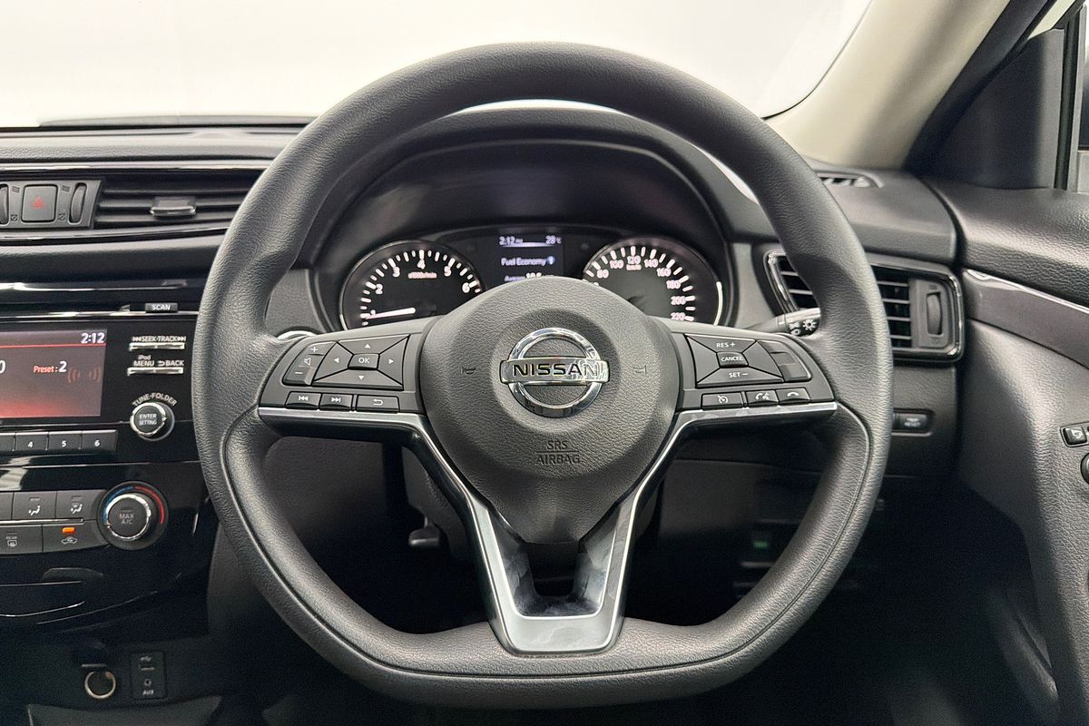 2017 Nissan X-TRAIL ST T32