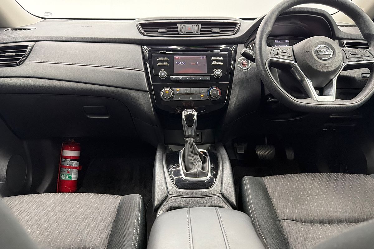 2017 Nissan X-TRAIL ST T32