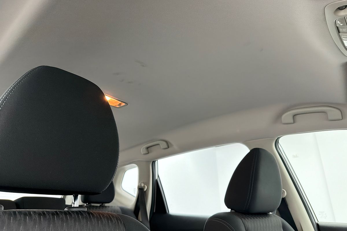 2017 Nissan X-TRAIL ST T32