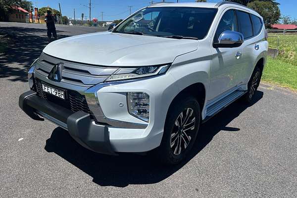 2023 Mitsubishi Pajero Sport Exceed QF