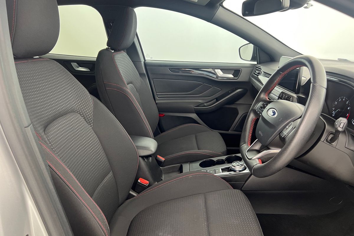 2019 Ford Focus ST-Line SA