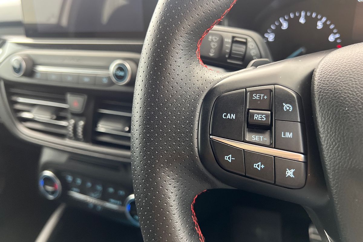 2019 Ford Focus ST-Line SA