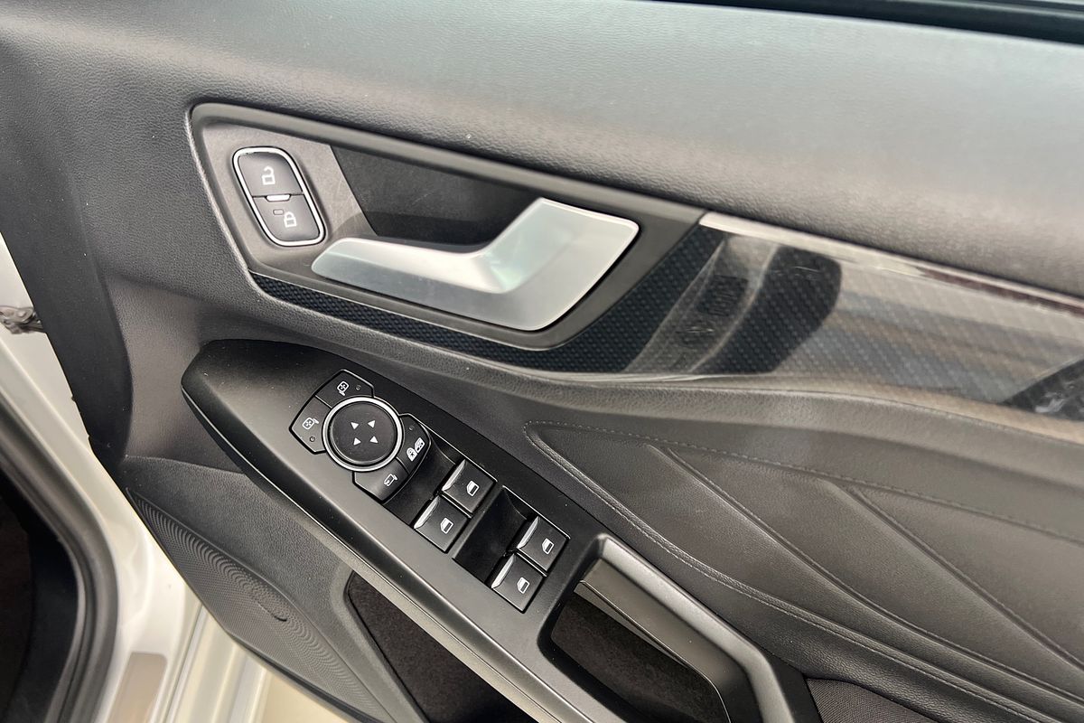 2019 Ford Focus ST-Line SA