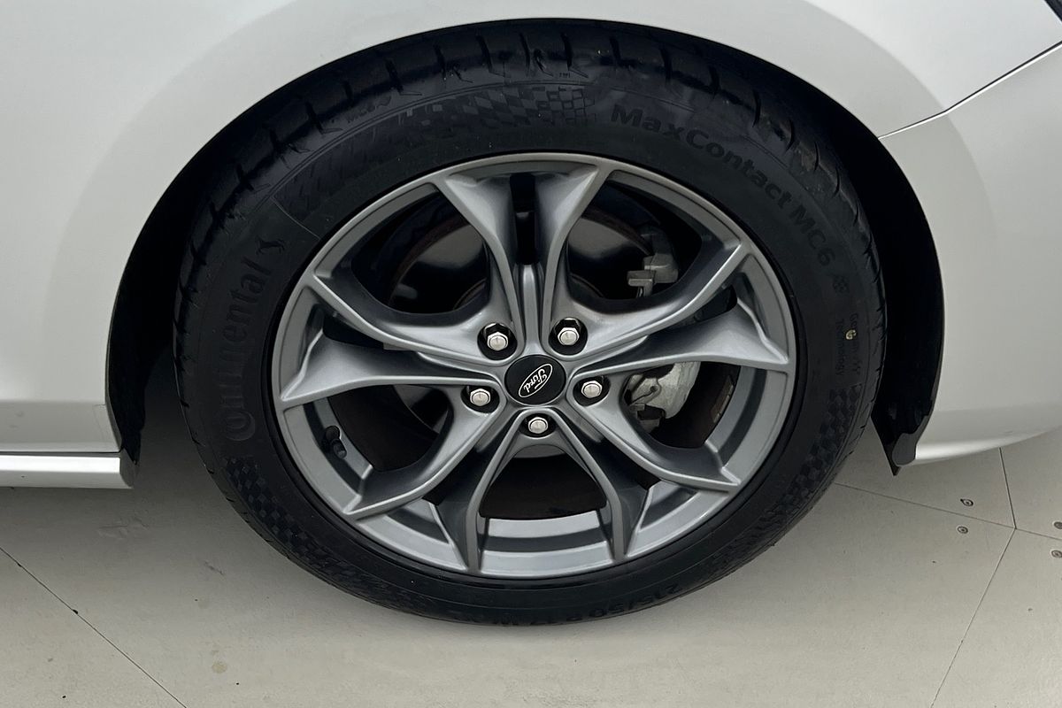 2019 Ford Focus ST-Line SA