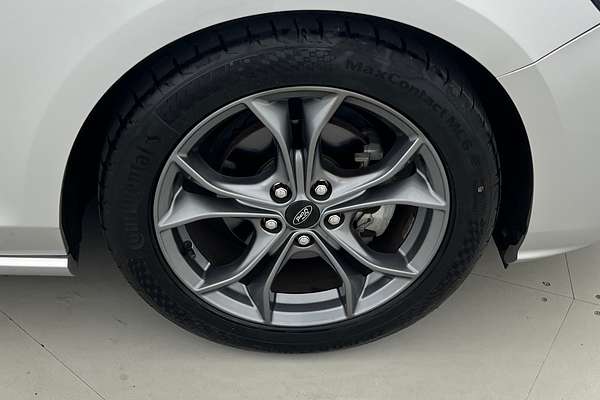 2019 Ford Focus ST-Line SA thumb-18