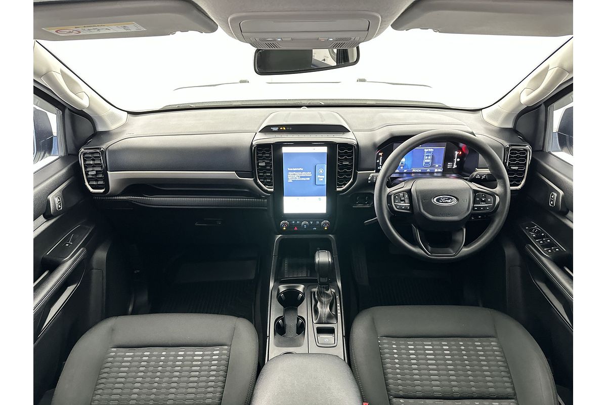 2024 Ford Everest Ambiente 2.0L