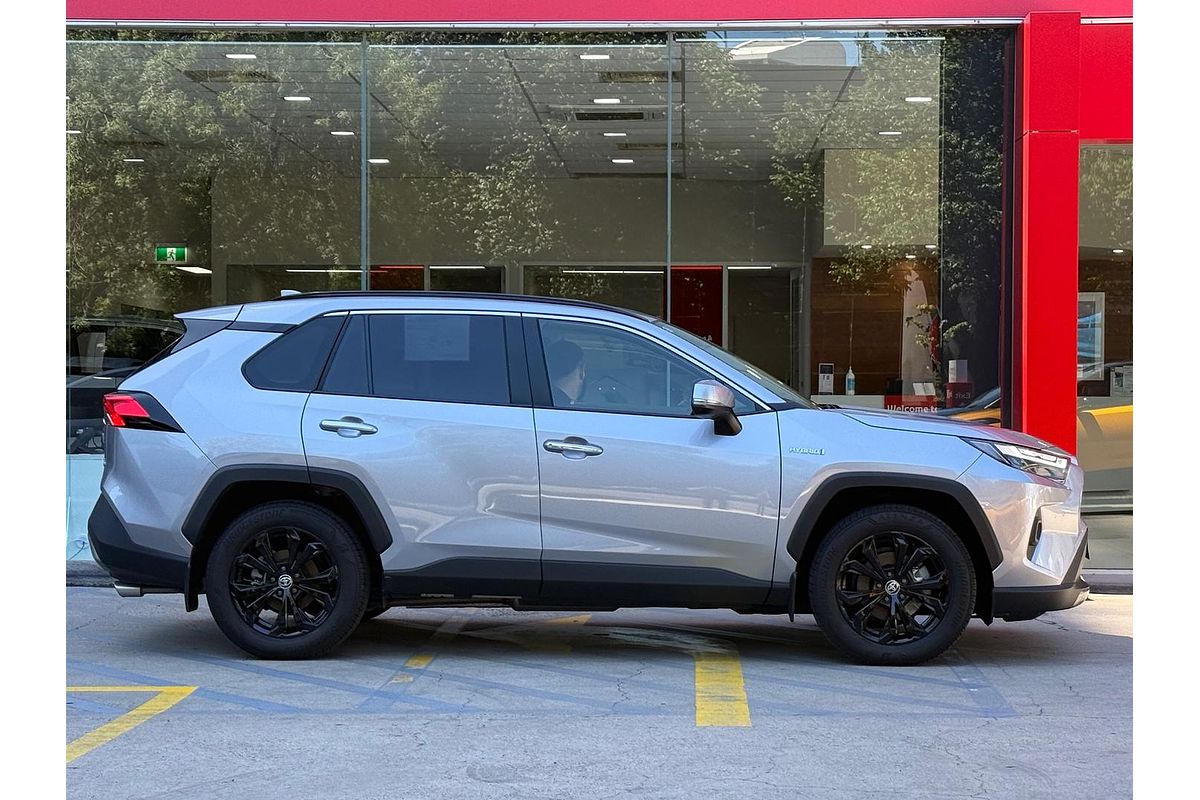 2022 Toyota RAV4 Cruiser AXAH54R
