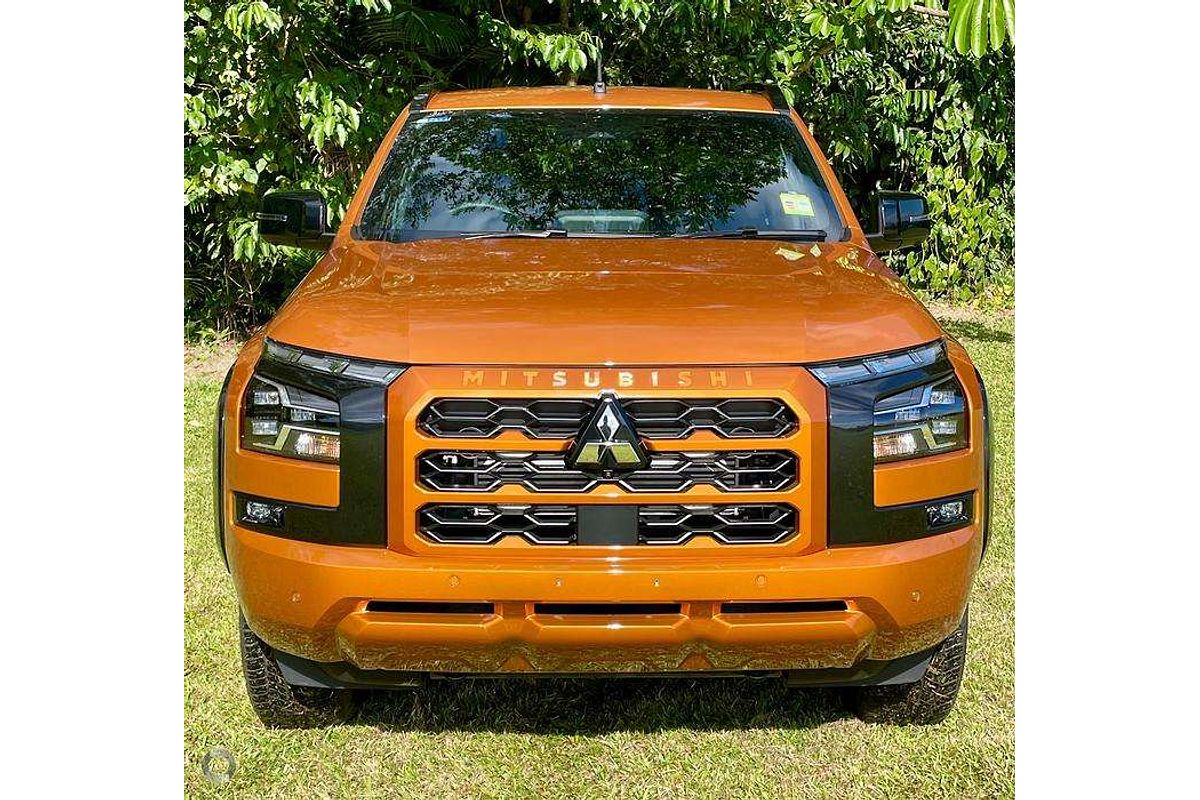 2025 Mitsubishi Triton GSR MV 4X4