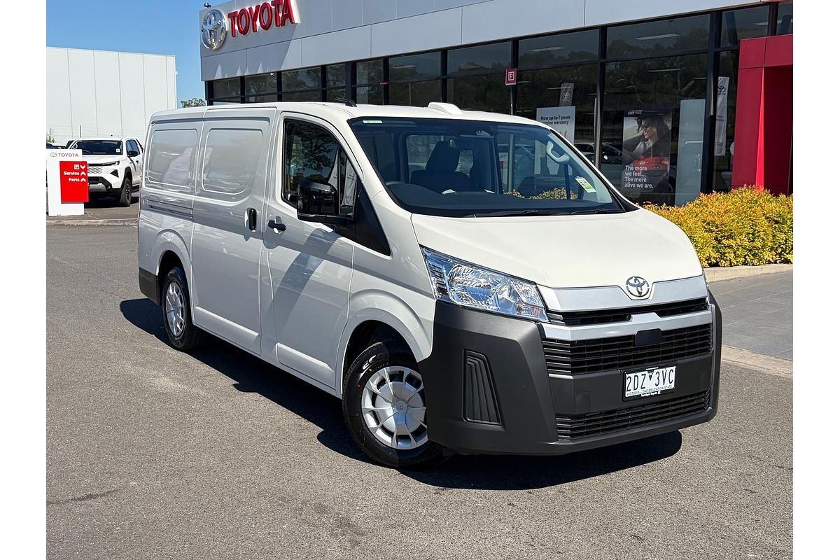 2025 Toyota Hiace GDH300R LWB