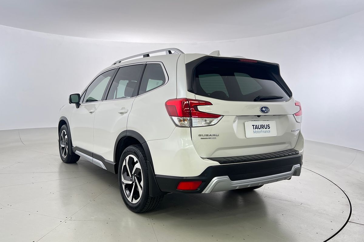 2022 Subaru Forester 2.5i-S S5