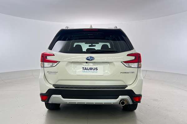 2022 Subaru Forester 2.5i-S S5 thumb-3