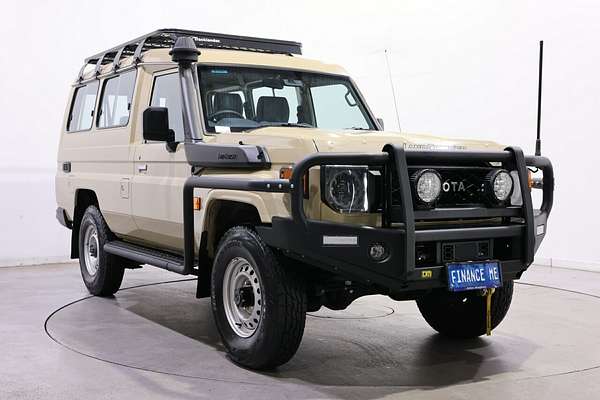 2024 Toyota Landcruiser GXL Troopcarrier VDJL78R