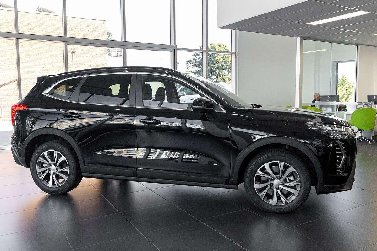 2025 GWM Haval Jolion Lux A01