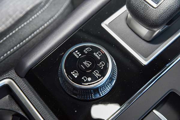 2025 Mitsubishi Outlander PHEV ES ZM thumb-14