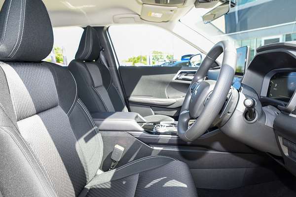 2025 Mitsubishi Outlander ES ZM thumb-9