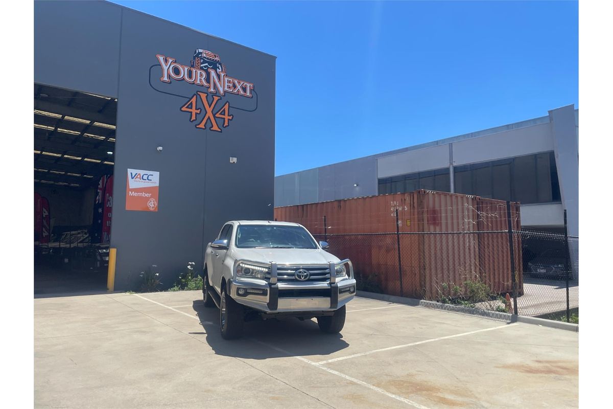 2016 Toyota Hilux SR5 GUN126R 4X4