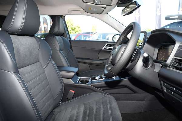 2025 Mitsubishi Outlander PHEV Aspire ZM thumb-9