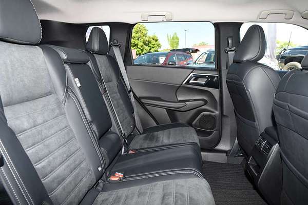 2025 Mitsubishi Outlander PHEV Aspire ZM thumb-8