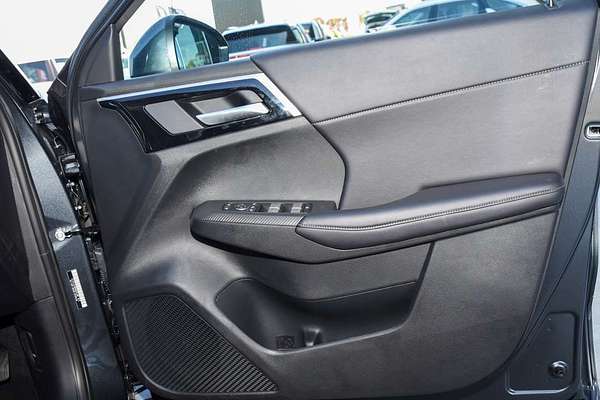 2025 Mitsubishi Outlander PHEV Aspire ZM thumb-14