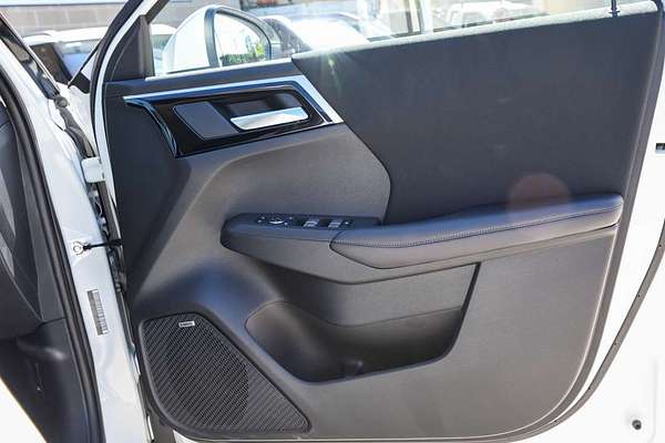 2025 Mitsubishi Outlander ES ZM thumb-14