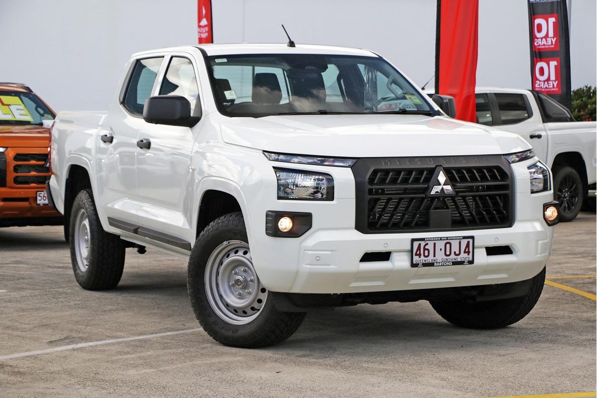 2025 Mitsubishi Triton GLX MV 4X4