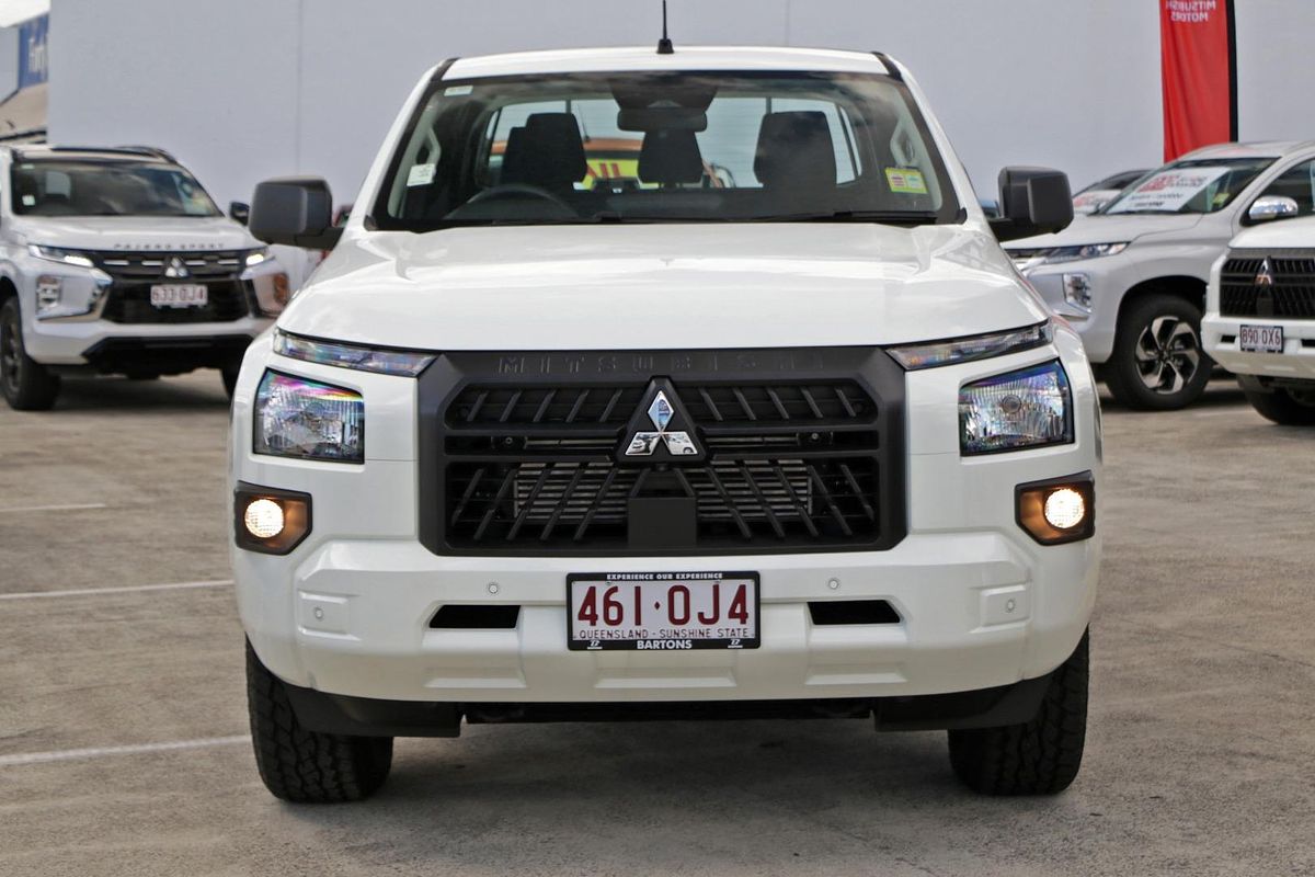 2025 Mitsubishi Triton GLX MV 4X4