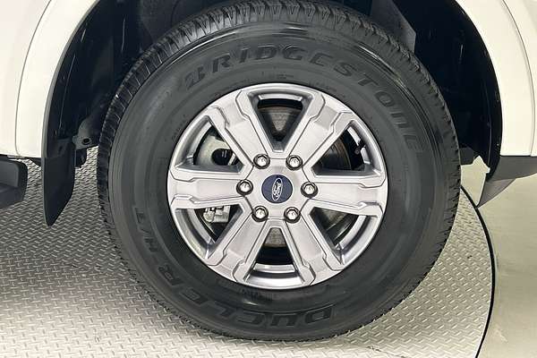 2024 Ford Everest Ambiente 2.0L thumb-9