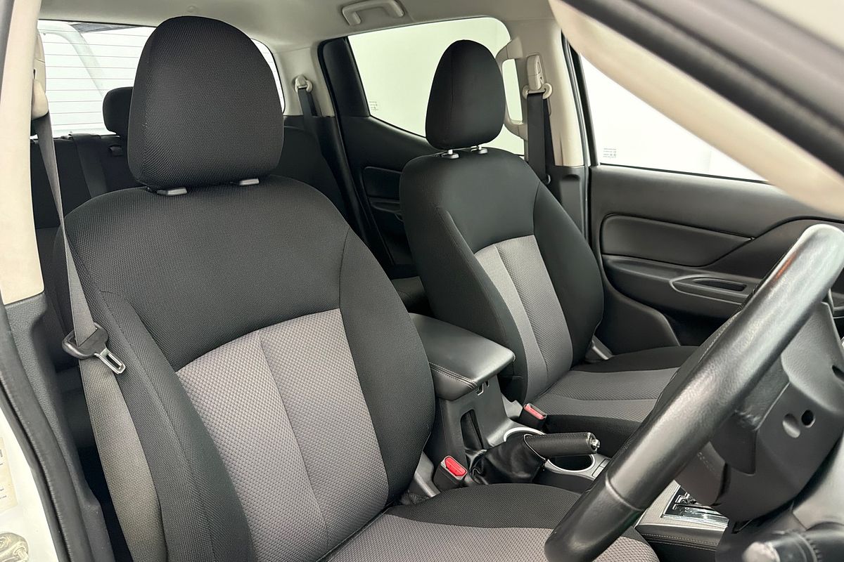 2020 Mitsubishi Triton GLX-R MR 4X4