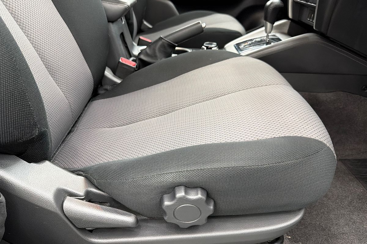 2020 Mitsubishi Triton GLX-R MR 4X4