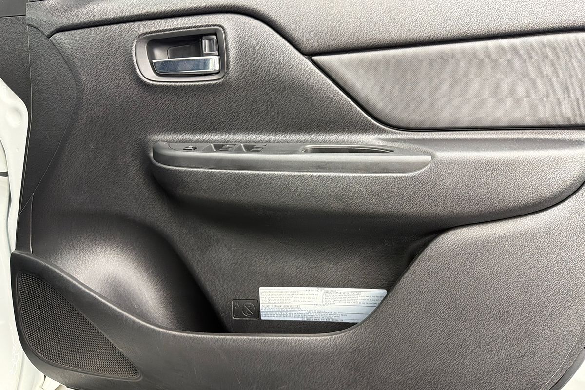 2020 Mitsubishi Triton GLX-R MR 4X4