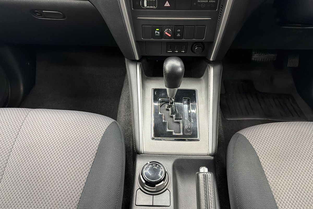 2020 Mitsubishi Triton GLX-R MR 4X4