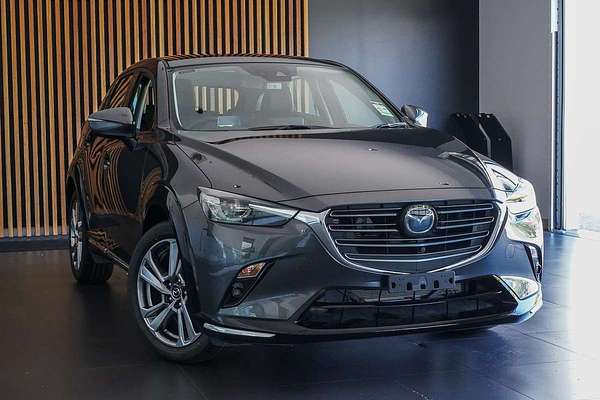2025 Mazda CX-3 G20 Akari DK
