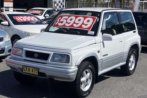 1997 Suzuki Vitara JLX