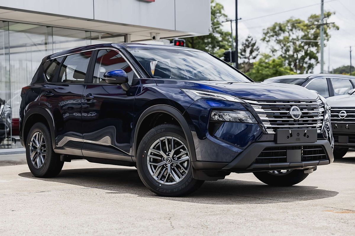 2025 Nissan X-TRAIL ST T33