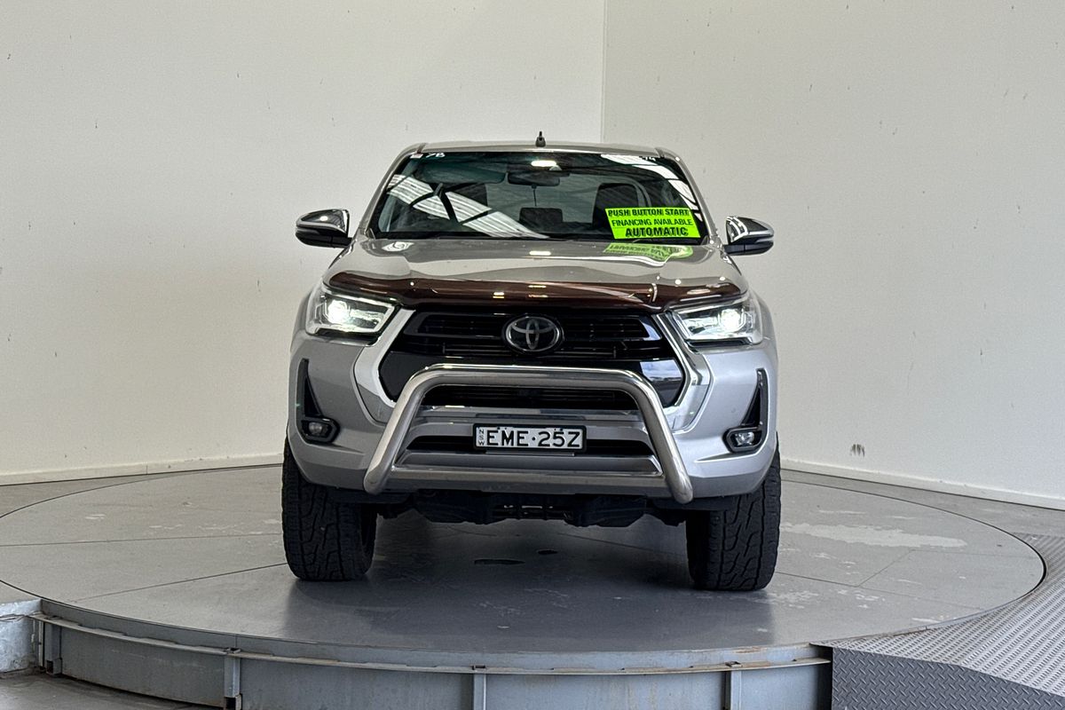 2021 Toyota Hilux SR5 (4x4) GUN126R FACELIFT 4X4