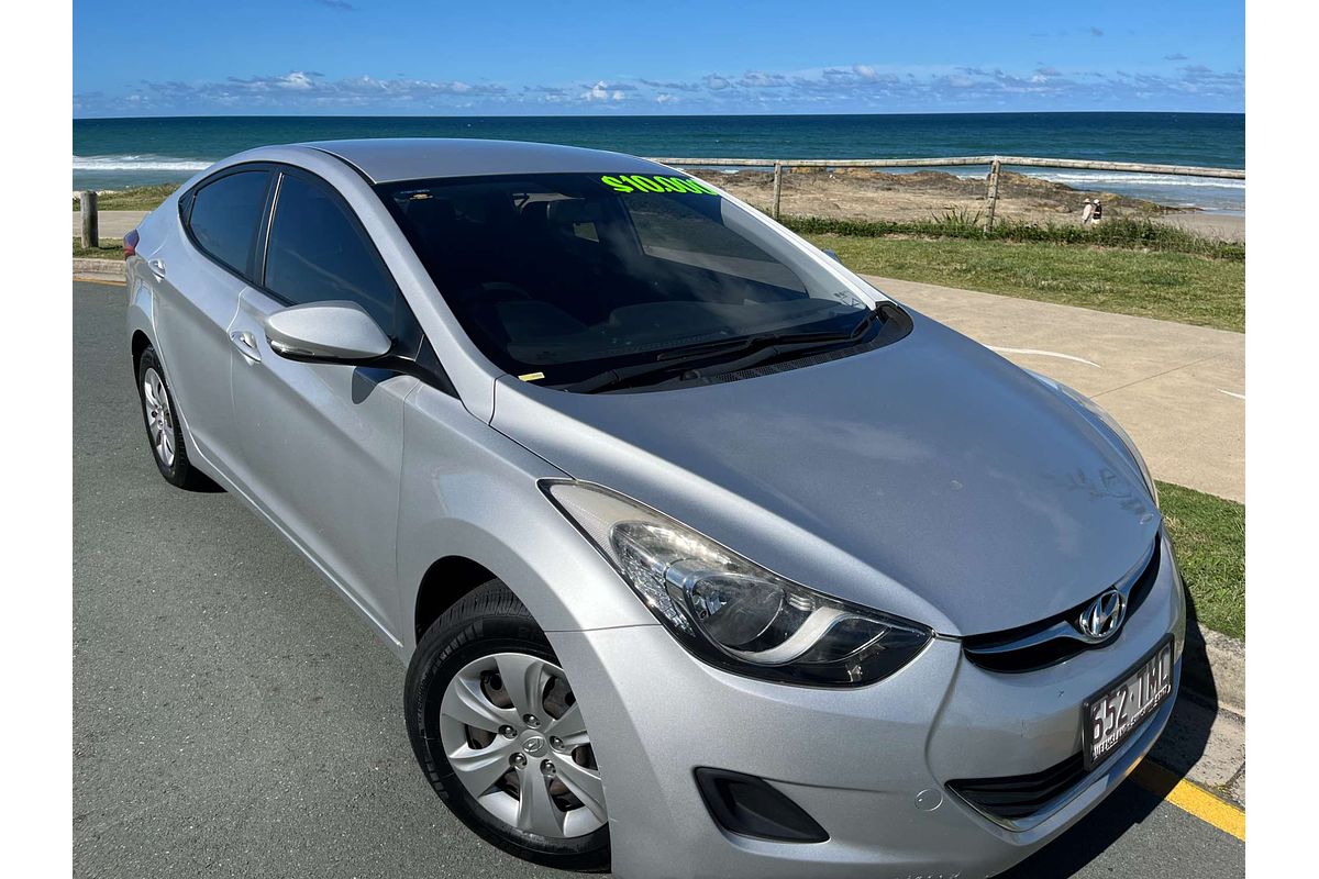 2013 Hyundai Elantra Active MD2