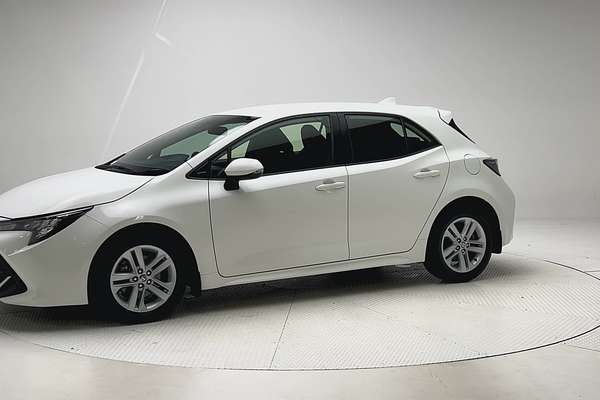 2020 Toyota Corolla Ascent Sport MZEA12R thumb-3